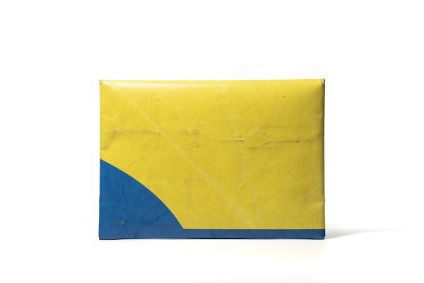 F421 SLEEVE FOR LAPTOP 15/16 