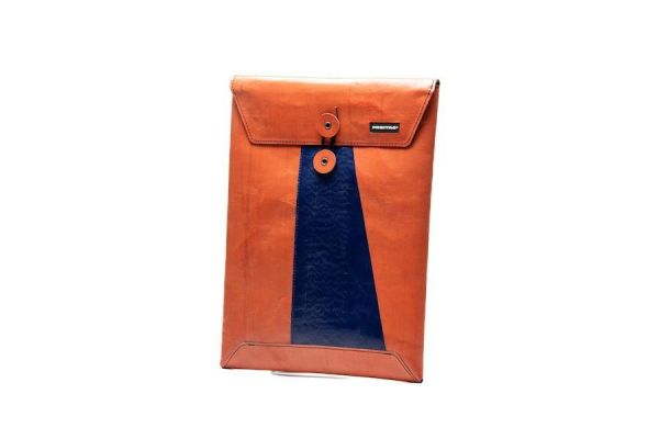 F402 SLEEVE FOR LAPTOP 12/13 