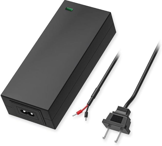 Teltonika TSW200 工業級 8 埠 Gigabit PoE+ 交換器 TSW200 台灣, Teltonika TSW200, 工業級 PoE 交換器, 8埠 PoE+ Switch, SFP 光纖工業交換器, 240W PoE 變壓器, 導軌式交換器 DIN-Rail, 戶外監控交換器, 英菲達科技