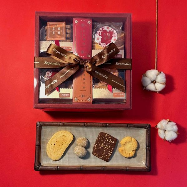 【超越巔峰】饅滿心意小四喜脆脆禮盒 