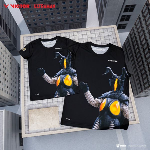 VICTOR x 超人力霸王 ULTRAMAN T-515UTM T-515JRUTM 聯名針織T恤 童T恤 VICTOR,超人力霸王,ULTRAMAN,T-515UTM,T-515JRUTM,聯名,針織T恤,針織童T恤