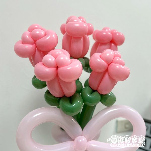 粉玫瑰韓式氣球花束 韓式氣球花束,氣球花束台北,愛心氣球花束,畢業氣球花束,告白花束,生日花束台北,生日花束推薦,生日氣球哪裡買,生日道具哪裡買