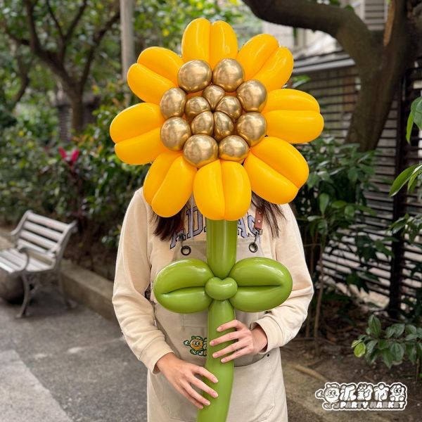【畢業季】超巨大向日葵 氣球花束,韓式氣球,畢業氣球,畢業花束,氣球蛋糕帽,氣球花束台北,畢業花束台北,畢業氣球台北