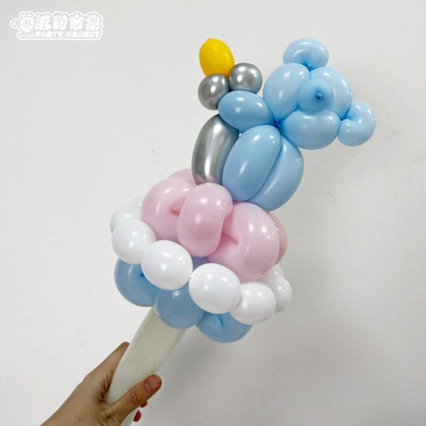 熊熊氣球蛋糕 氣球蛋糕,氣球蛋糕帽,生日帽,慶生帽,生日佈置,生日氣球,生日氣球台北,蛋糕帽,生日蛋糕