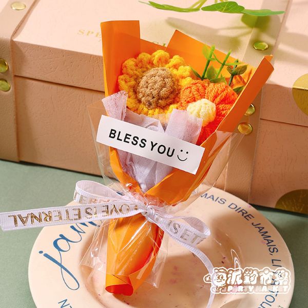 編織泡芙小花束 編織花束,毛線花朵,畢業花束,編織花,毛線花,針織花,鉤針花,聖誕節,情人節