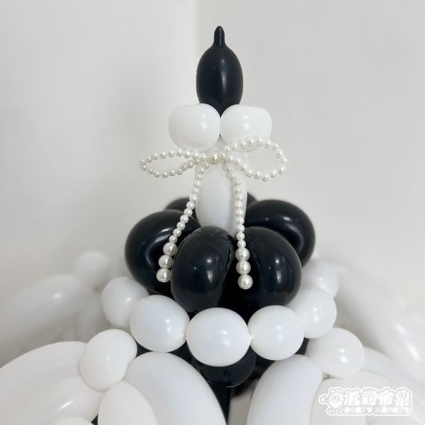 高級黑白生日蛋糕韓式氣球花束組 韓式氣球花束,氣球花束台北,愛心氣球花束,父親節氣球花束,告白花束,生日花束台北,生日花束推薦,生日氣球哪裡買,生日道具哪裡買