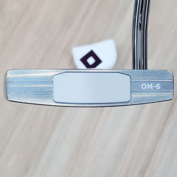 二手近新品 女生 女用ONOFF OM-6 32"推桿 