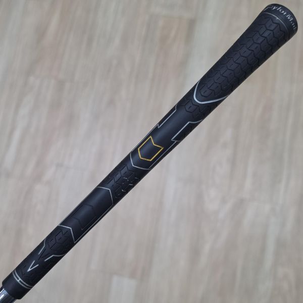 二手美品TaylorMade r7 20° 3號鐵桿 搭配ᴛ-ꜱᴛᴇᴘ 𝟫𝟢 90 R(美)≒S(日)桿身 