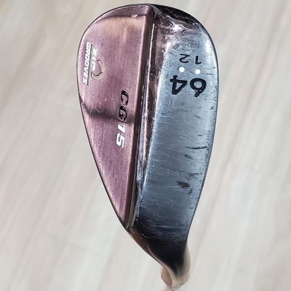 二手品Cleveland CG15 ᴏɪʟ ǫᴜᴇɴᴄʜ(淬褐版) 64/12°挖起桿 搭配Dynamic Gold 119 W桿身 