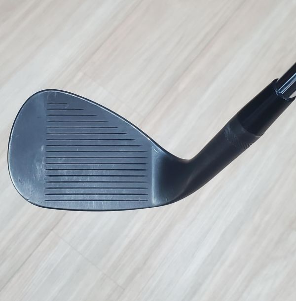 二手美品Titleist SM9 ᴊᴇᴛ ʙʟᴀᴄᴋ(霧黑版) 54/𝟣𝟢°ꜱ挖起桿 搭配Dynamic Gold ꜱ𝟤𝟢𝟢 129 W桿身 