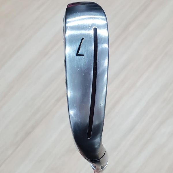 二手超美品TaylorMade Qi 28° 7號鐵桿 搭配N.S.Pro 910 105 S桿身 