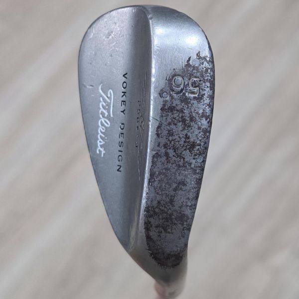二手品Titleist ᴠᴏᴋᴇʏ ᴅᴇꜱɪɢɴ(生鐵版) 256·10 56/10°挖起桿 搭配Dynamic Gold S桿身 