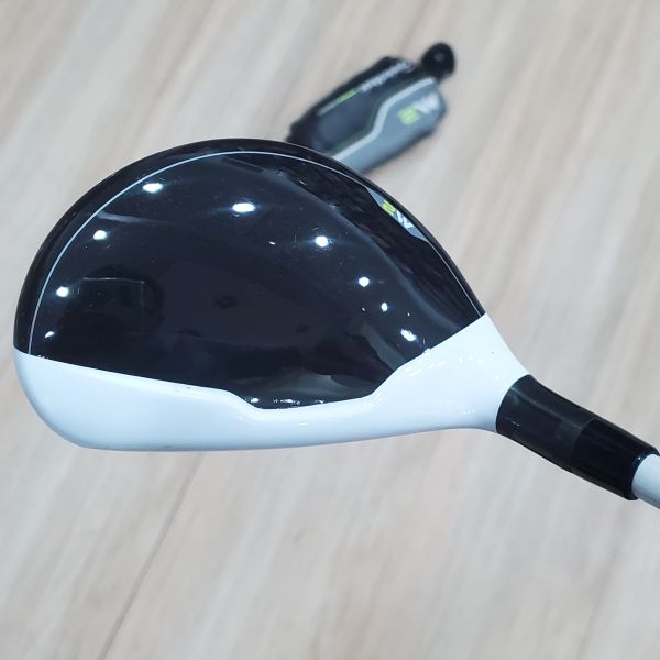 二手超美品TaylorMade M2 22° 4號小雞腿 搭配特注ᴍotoʀe Speeder 569 57 SR桿身 