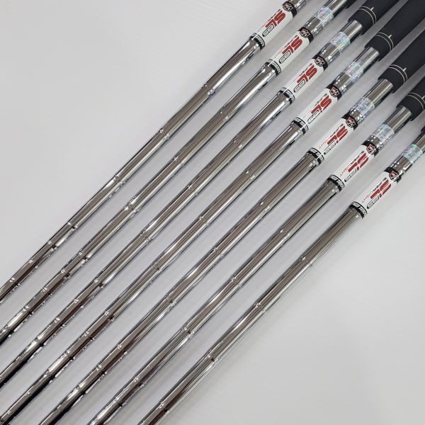 二手美品Wilson Staff DS◂100 5-S(共7支)鐵桿組 搭配SL85 85 R桿身 