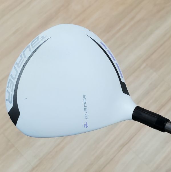 二手品 女生 女用TaylorMade BURNER ꜱᴜᴘᴇʀꜰᴀꜱᴛ 𝟤.𝟢 15° 3號球道木桿 搭配ꜱᴜᴘᴇʀꜰᴀꜱᴛ 45 L桿身 