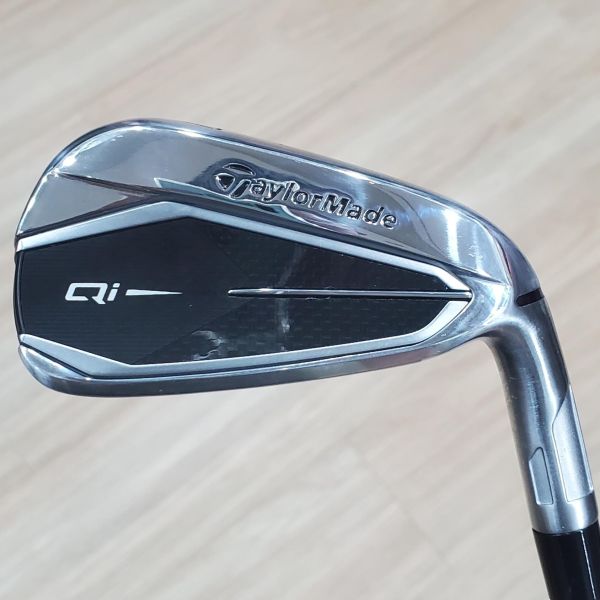 二手近新品TaylorMade Qi 28° 7號練習桿 搭配Diamana ʙʟᴜᴇ ᴛᴍ𝟨𝟢 68 S桿身 