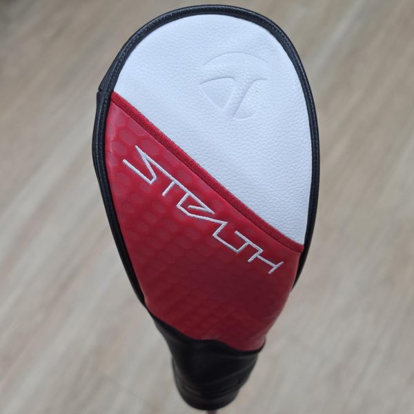 二手美品TaylorMade STEALTH2+ ᴘʟᴜꜱ 15° 3號球道木桿 搭配特注、高階VENTUS ʙʟᴀᴄᴋ 𝟪-x VᴇʟᴏCᴏʀᴇ 89 X桿身 