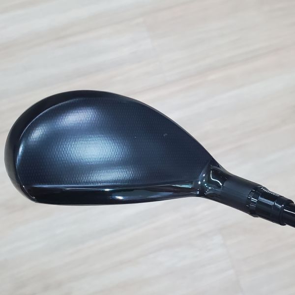 二手品TaylorMade SIM² 19.5° 3號小雞腿 搭配特注C6 BLACK ɪʀ ꜱᴘᴇᴇᴅ 50 56 R3(美)≒S(日)桿身 