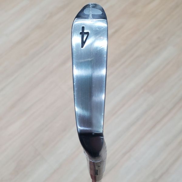 全新品SRIXON Z945 23° 4號鐵桿 搭配Dynamic Gold D.S.T S200 112 S桿身 