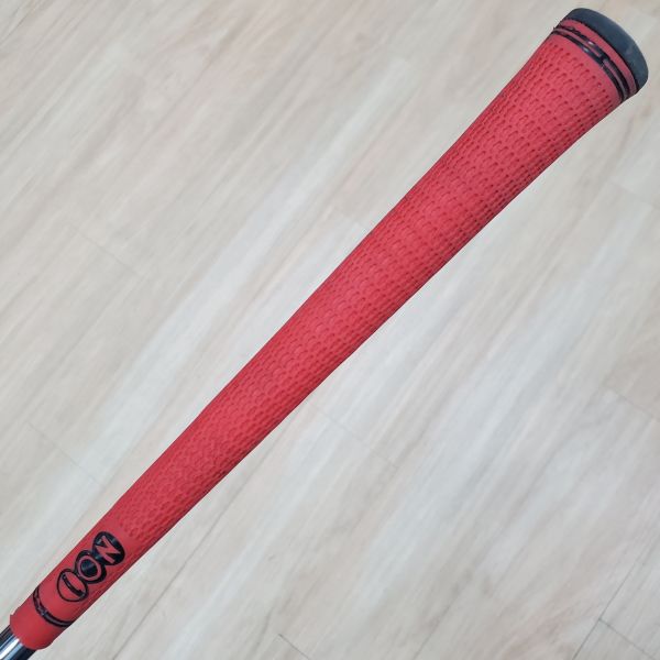 二手美品TaylorMade rac ꜰᴇ₂ᴅ₃ 52°/8°挖起桿 搭配Dynamic Gold S200 S桿身 