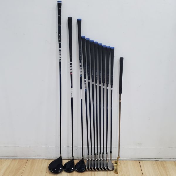 二手美品kasco ᴅ-ᴍᴀx AR 10.5°開球木桿 搭配D-111 39 SR桿身+15° 3號球道木桿 搭配F-111 49 S桿身+18° 5號球道木桿 F-111 45 R桿身+5-S(共8支)鐵桿組 搭配I-111 45 R桿身+AKIRA ᴀᴅʀ ɢᴏʟᴅ Vintage 34"推桿 全新腳架式球桿袋 