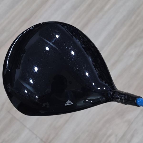 二手近新品Titleist VG𝟥 9.5°開球木桿 搭配特注ATTAS 6 ʀᴏᴄᴋ ꜱᴛᴀʀ 𝟨ꜱ 64 S S桿身 