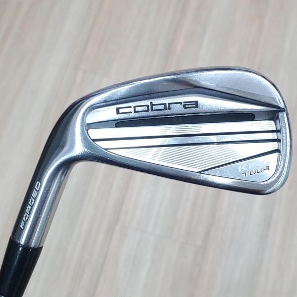 二手美品 左手 左用cobra KING TOUR 25° 5號鐵桿 搭配Dynamic Gold ꜱ𝟤𝟢𝟢 87 S桿身 