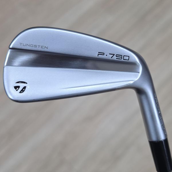 二手超美品TaylorMade P·790(P790) ɪᴠ 30.5° 7號鐵桿 搭配Dynamic Gold EX ᴛᴏᴜʀ ɪꜱꜱᴜᴇ S200 131 S桿身 