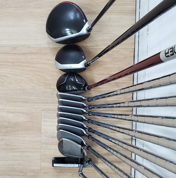 二手品TaylorMade M6 10.5°/18° 1/5木 搭配TENSEI ʙʟᴜᴇ ᴛᴍ𝟧𝟢 52 SR桿身/ATMOS ᴏʀᴀɴɢᴇ ꜰᴡ 𝟧ʀ 57 R(美)桿身≒S(日)桿身+BURNER ʀᴇꜱᴄᴜᴇ 22° 4號小雞腿 搭配RE＊AX 55 54 R桿身+PING S56 4-P鐵桿組 N.S.Pro 950 94.5 R桿身+Wilson harmonized BeCu ʟᴏʙ 60°挖起桿 搭配N.S.Pro 950 S桿身+PRO STAFF 34"推桿 搭配二手近全新球袋 