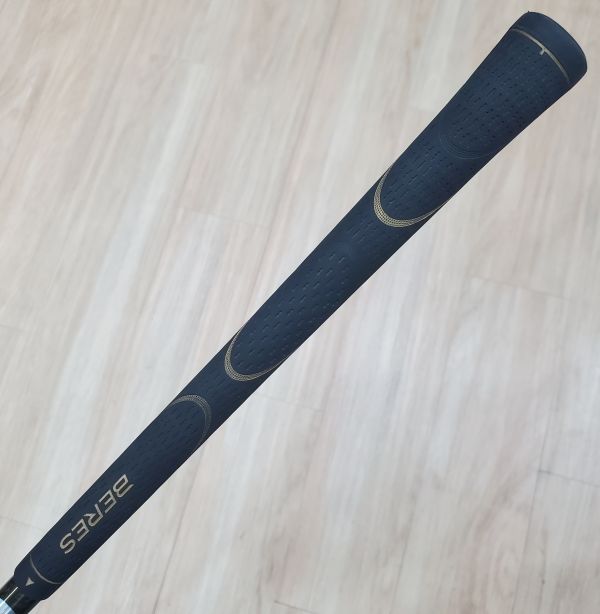 二手美品HONMA BERES S-06(2顆*) 15° 3號球道木桿 搭配ARMRQ X 47(2顆*) 47.5 R桿身 