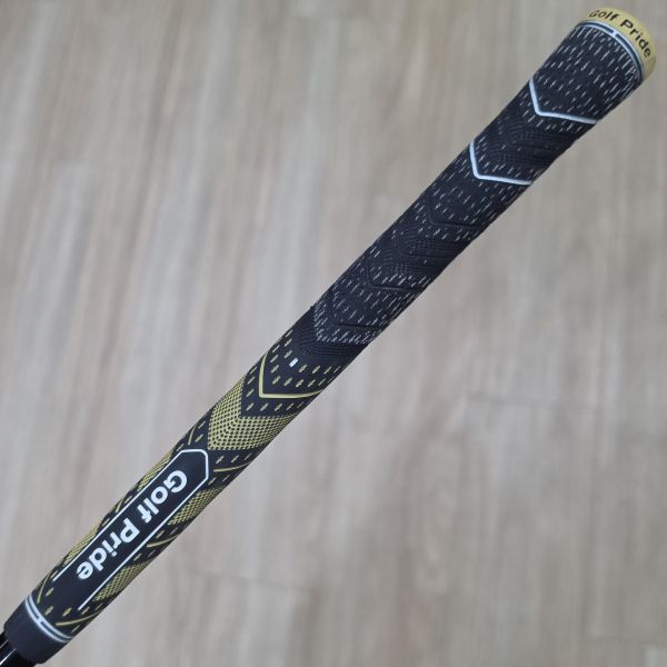 二手美品TaylorMade Qi10 ᴛᴏᴜʀ 15° 3號球道木桿 搭配特注、高階VENTUS ʙʟᴀᴄᴋ 𝟪-x VᴇʟᴏCᴏʀᴇ 89 X桿身 
