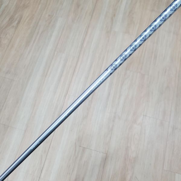 二手近新品 女生 女用TaylorMade(24) Qi 28° 7號鐵桿 搭配ELDIO ᴛᴍ 𝟦𝟢ʟ 57 L桿身 