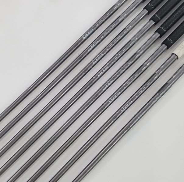 二手品XXIO FORGED 5-S(共8支)鐵桿組 搭配DST ᴍx-𝟧𝟢𝟢𝟢 62 R桿身 