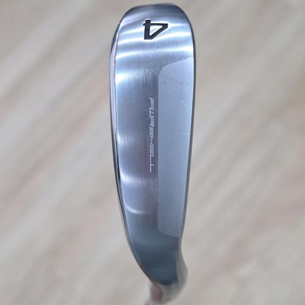 二手近新品cobra KING TEC ᴜᴛɪʟɪᴛʏ ᴏɴᴇ ʟᴇɴɢᴛʜ(等長版) 22° 4號鐵木桿 搭配N.S.Pro 950 98 S桿身 