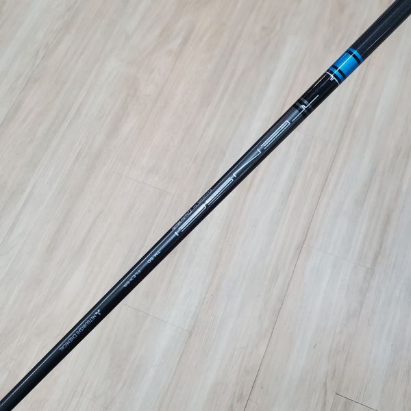 二手品TaylorMade M6 10.5°開球木桿 搭配TENSEI ʙʟᴜᴇ ᴛᴍ𝟧𝟢 52 SR桿身 