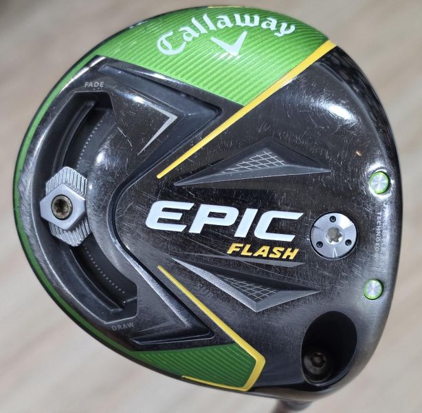 二手美品Callaway EPIC ꜰʟᴀꜱʜ 9°開球木桿 搭配特注、高階TPT(Thin Ply Technology) 16 MKP/MT/SW 65 SX桿身 