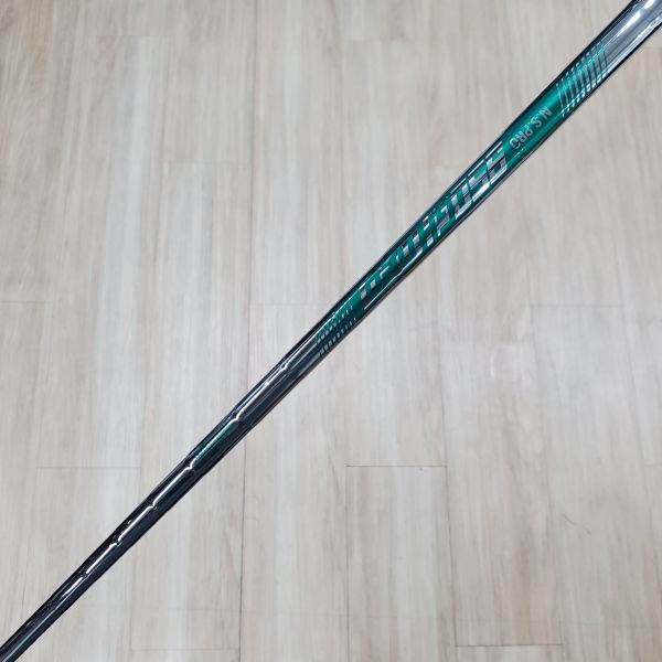 二手美品 左手 左用Callaway(24) ᴘᴀʀᴀᴅʏᴍ Ai SMOKE 28° 7號鐵桿 搭配N.S.PRO 950 neo 98 S桿身 