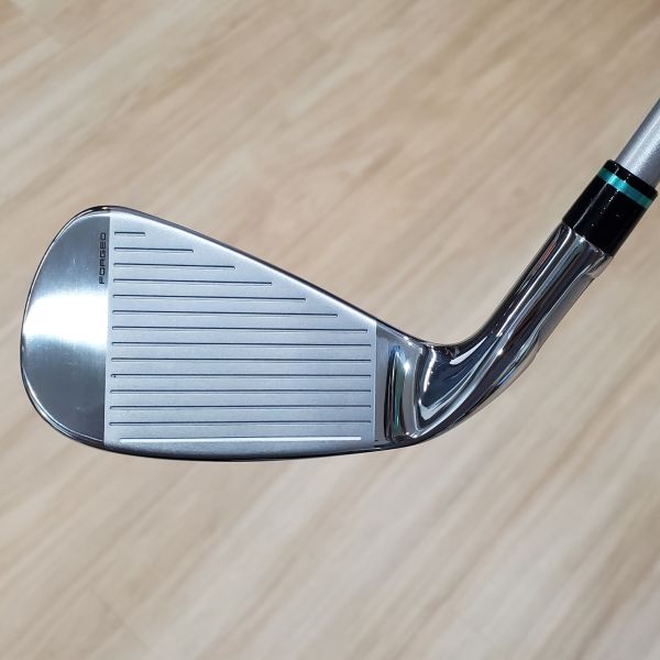 二手近新品 女生 女用TaylorMade STEALTH GLOIRE 29° 7號鐵桿 搭配Speeder NX 48  L桿身 