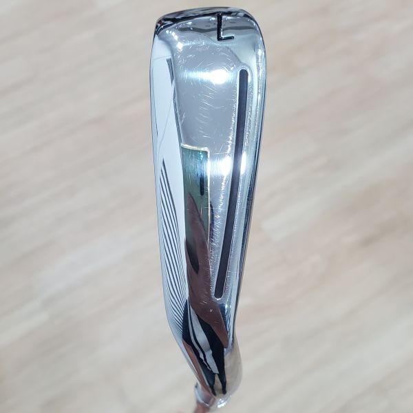 二手近新品TaylorMade ꜱᴛᴇᴀʟᴛʜ GLOIRE 27°7號鐵桿 搭配N.S.Pro 950 neo 98 S桿身 