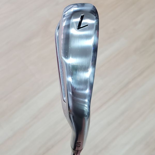 二手超美品YAMAHA RMX VD 32° 7號練習桿 搭配N.S.Pro MODUS³ TOUR105 106.5 S桿身 