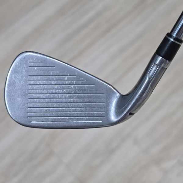 二手美品TaylorMade SIM ᴍᴀx·ᴏꜱ(易打、加大版) 26° 7號鐵桿 搭配KBS ᴛᴏᴜʀ 𝟫𝟢 102 S桿身 