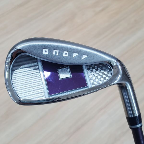 二手近新品 女生 女用ONOFF(23) 30° 7號鐵桿 搭配SMOOTH KICK LP-423I 37 L桿身 