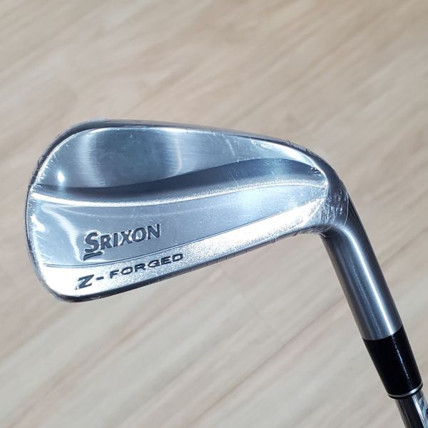 全新品SRIXON Z-ꜰᴏʀɢᴇᴅ 33° 7號鐵桿 搭配原廠Dynamic Gold D.S.T. S200 112 S桿身 