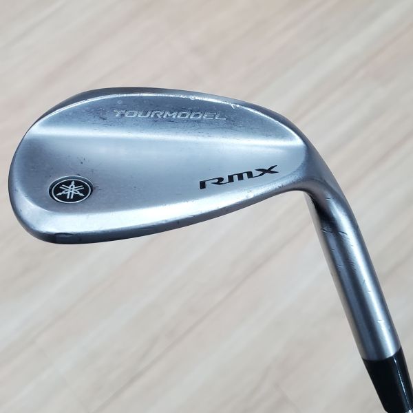 二手美品YAMAHA RMX TOUR MODEL 56/𝟣𝟤°挖起桿 搭配Dynamic Gold 120 ꜱ𝟤𝟢𝟢 118S桿身 