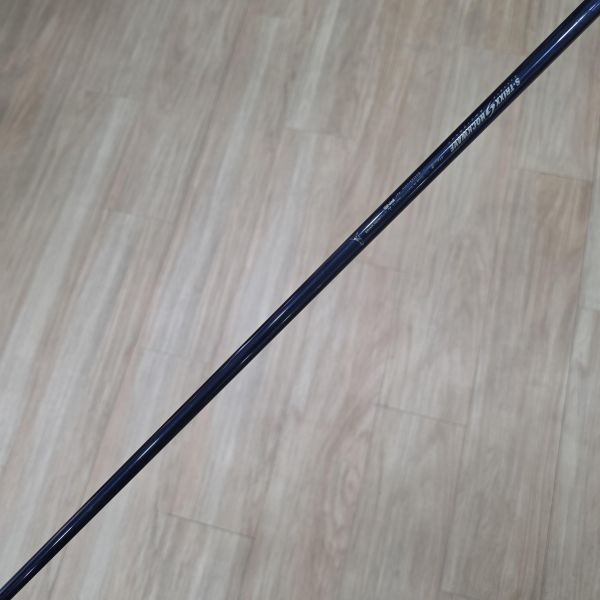 二手美品TaylorMade r7 𝟦𝟨𝟢 10.5°開球木桿 搭配S-TRIXX SHOCKWAVE R桿身 