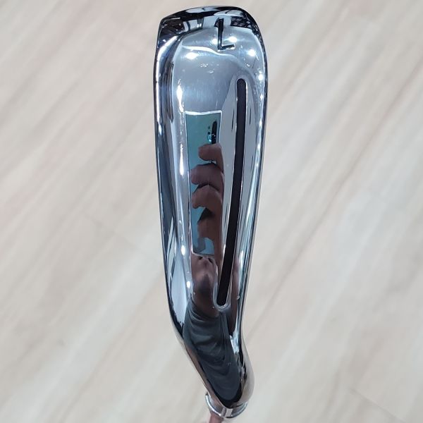 二手近新品TaylorMade ꜱᴛᴇᴀʟᴛʜ GLOIRE 27° 7號鐵桿 搭配N.S.Pro 790 85 S桿身 