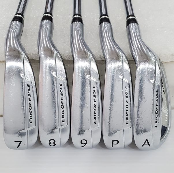 二手美品YAMAHA inpres UD+2 7-A(共5支)鐵桿組 搭配N.S.Pro Zelos 7 74 R桿身 