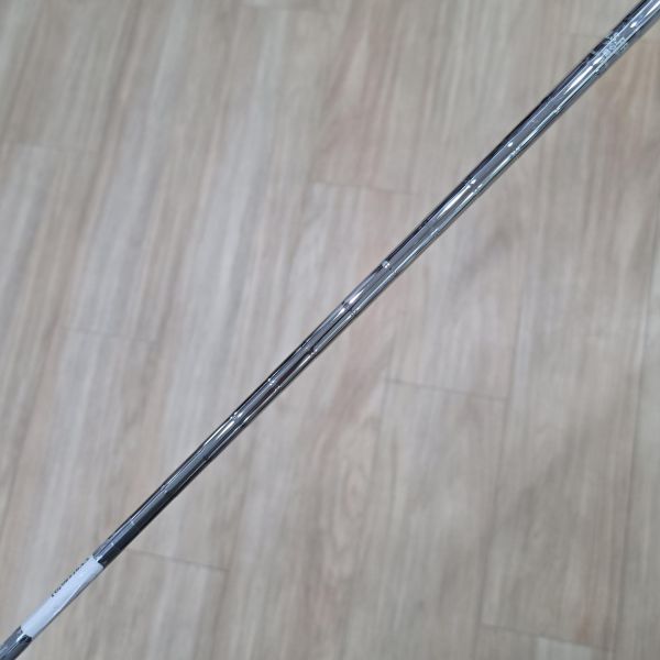 二手近新品cobra KING TEC ᴜᴛɪʟɪᴛʏ ᴏɴᴇ ʟᴇɴɢᴛʜ(等長版) 22° 4號鐵木桿 搭配N.S.Pro 950 98 S桿身 