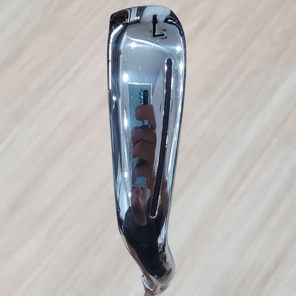 二手近新品 女生TaylorMade ꜱᴛᴇᴀʟᴛʜ GLOIRE 29° 7號鐵桿 搭配Speeder NX 51 A桿身 