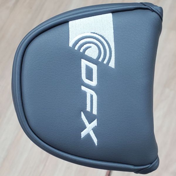 全新品ODYSSEY(25) DFX ʙʏ ᴏᴅʏꜱꜱᴇʏ V-LINE FANG 34"推桿 